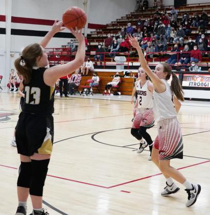 Linn girls get first win over Tigers in 12 years